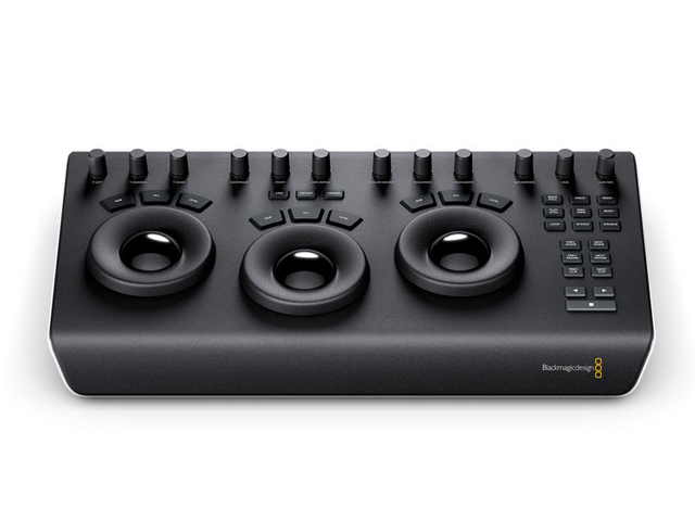 DaVinci Resolve Micro Panel