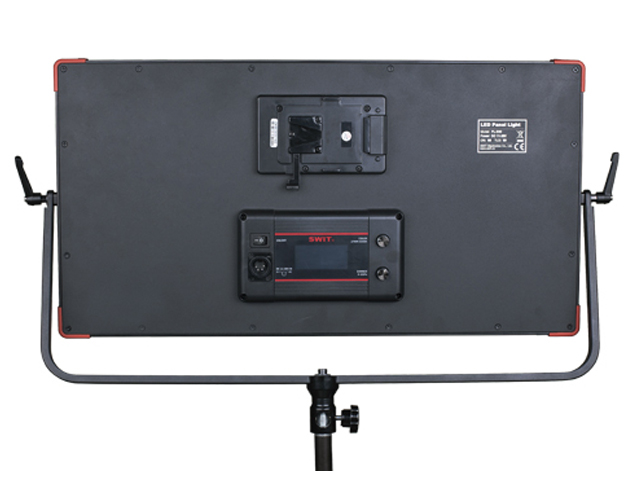 PL-E90