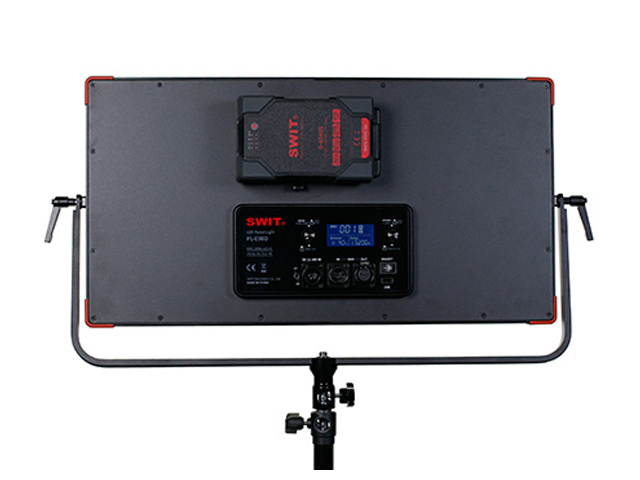 PL-E90D