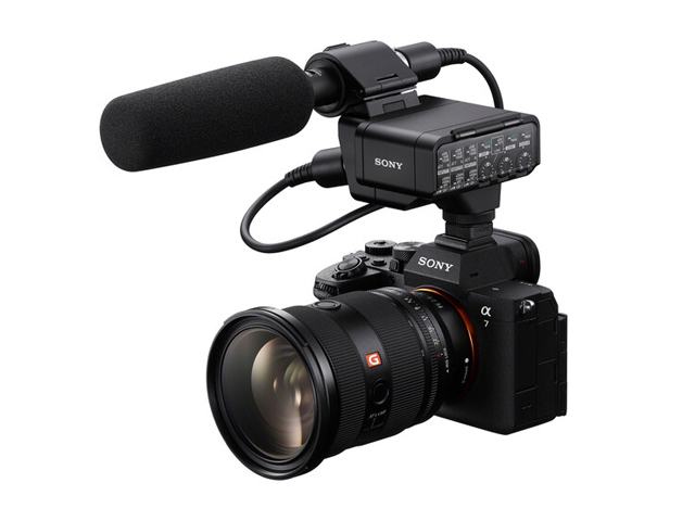 XLR-A4